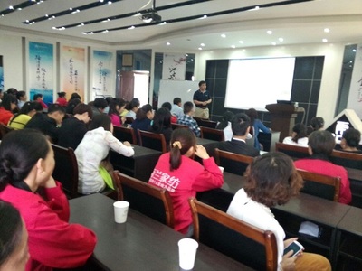 雨蘭新員工全面培訓(xùn)啟動(dòng)，系統(tǒng)化賦能提升個(gè)人綜合素質(zhì)